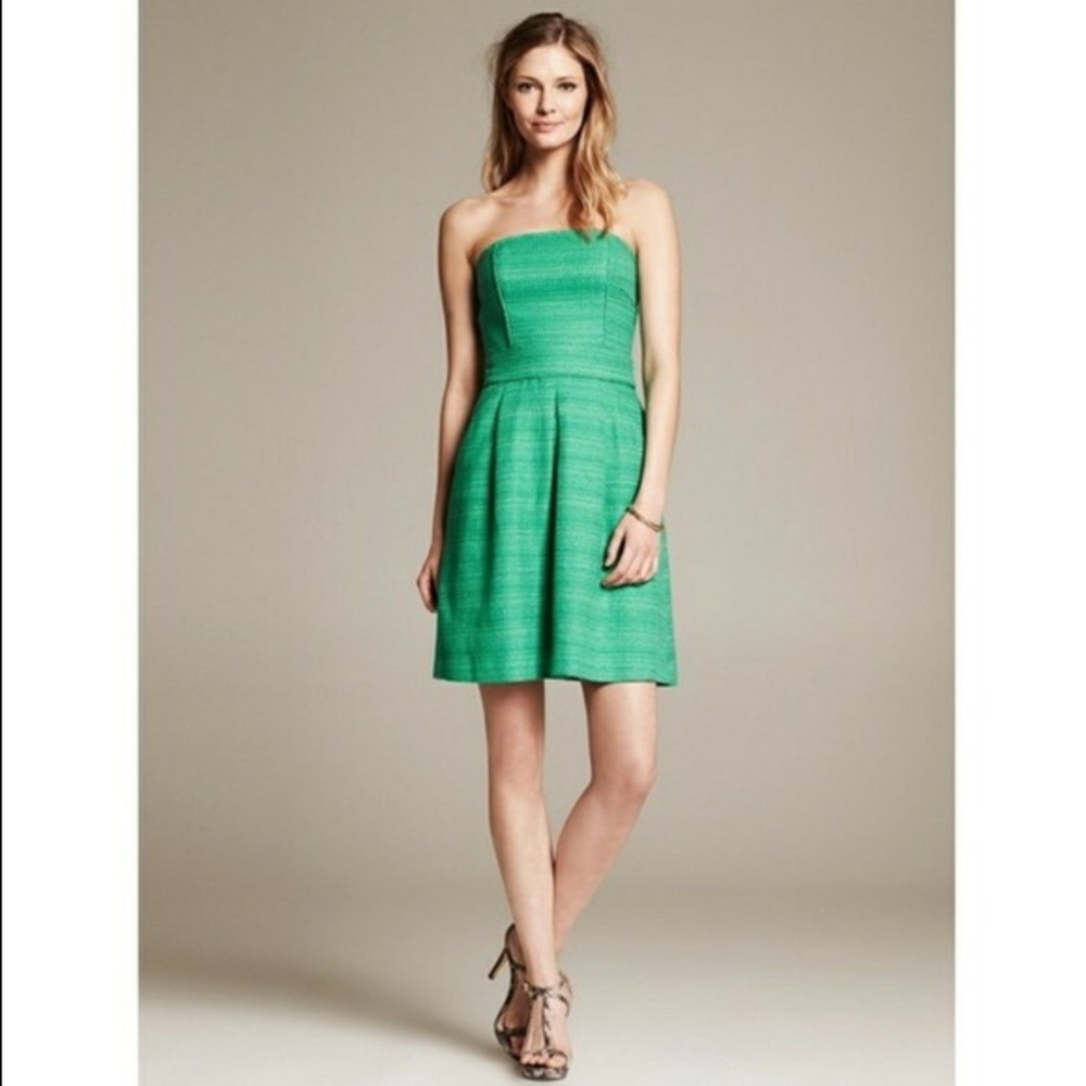 Strapless green Banana Republic dress 6